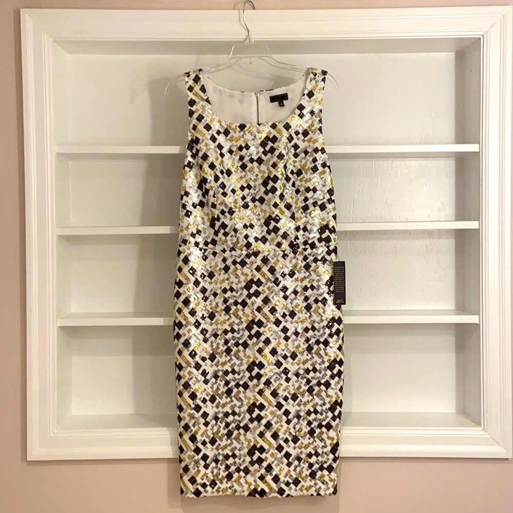 Reposhing this NWT - The Limited sequin dress Size 8